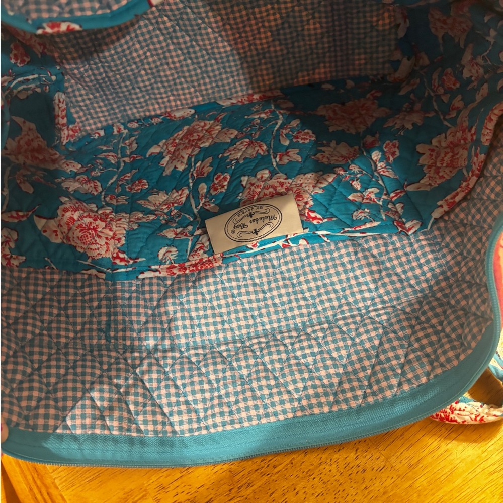 Floral Quilted Tote Bag - Blue and Pink - Picture 7 of 8